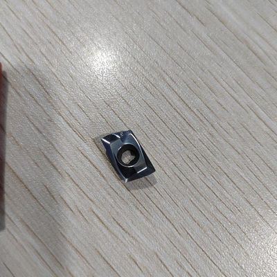 شراء إدراجات طحن كربيد الإعصارات الفائقة XOEX120404FR-E06 للتشطيب شبه النهائي والنهائي online manufacture