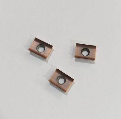 المقاومة الجيدة للاستعمالات الكربونية إدخال شفرة آلة تشامفرينغ للصلب مخصصة